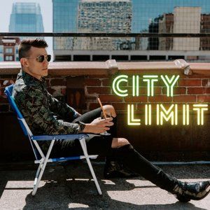 Meet your Posher, Troy